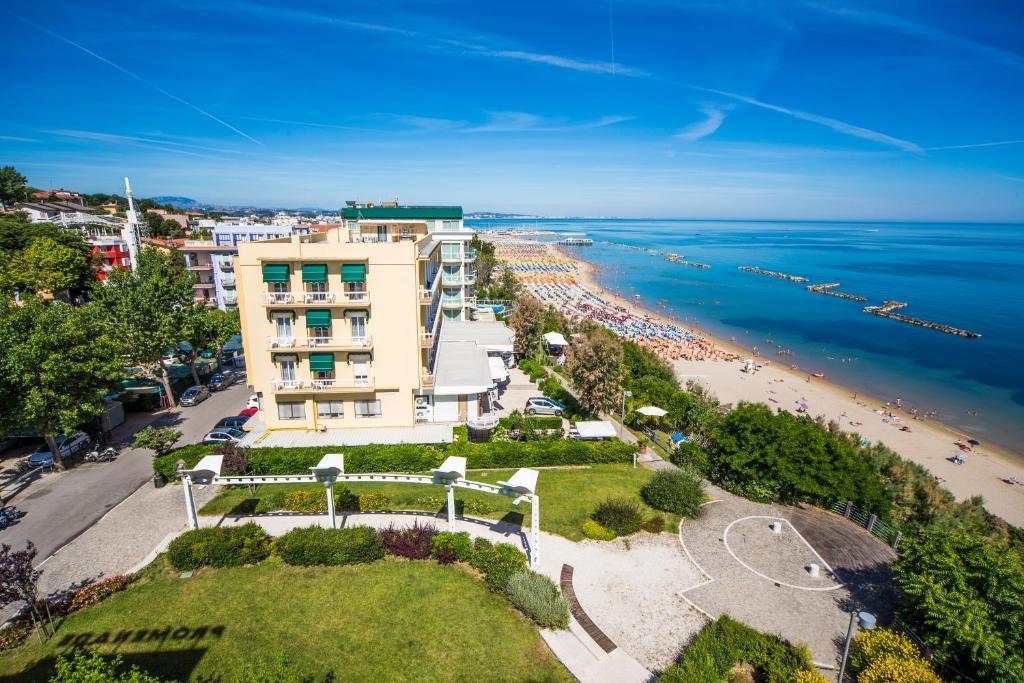 Hotel Adler Габиче Маре Екстериор снимка