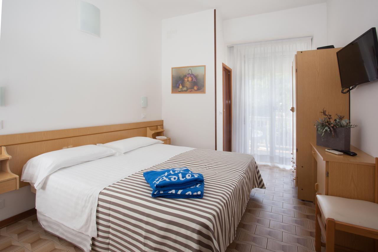 Hotel Adler Габиче Маре Екстериор снимка